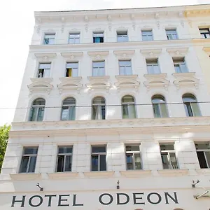 επισκεφθείτε το ξενοδοχείο