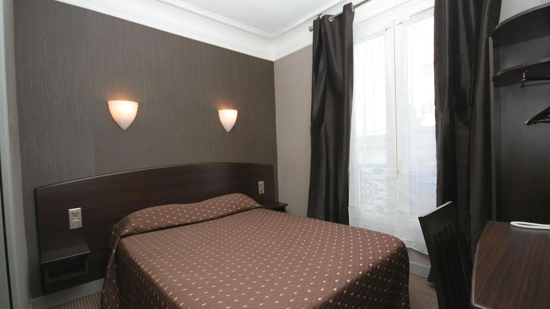 Hotel Victor Masse Paris